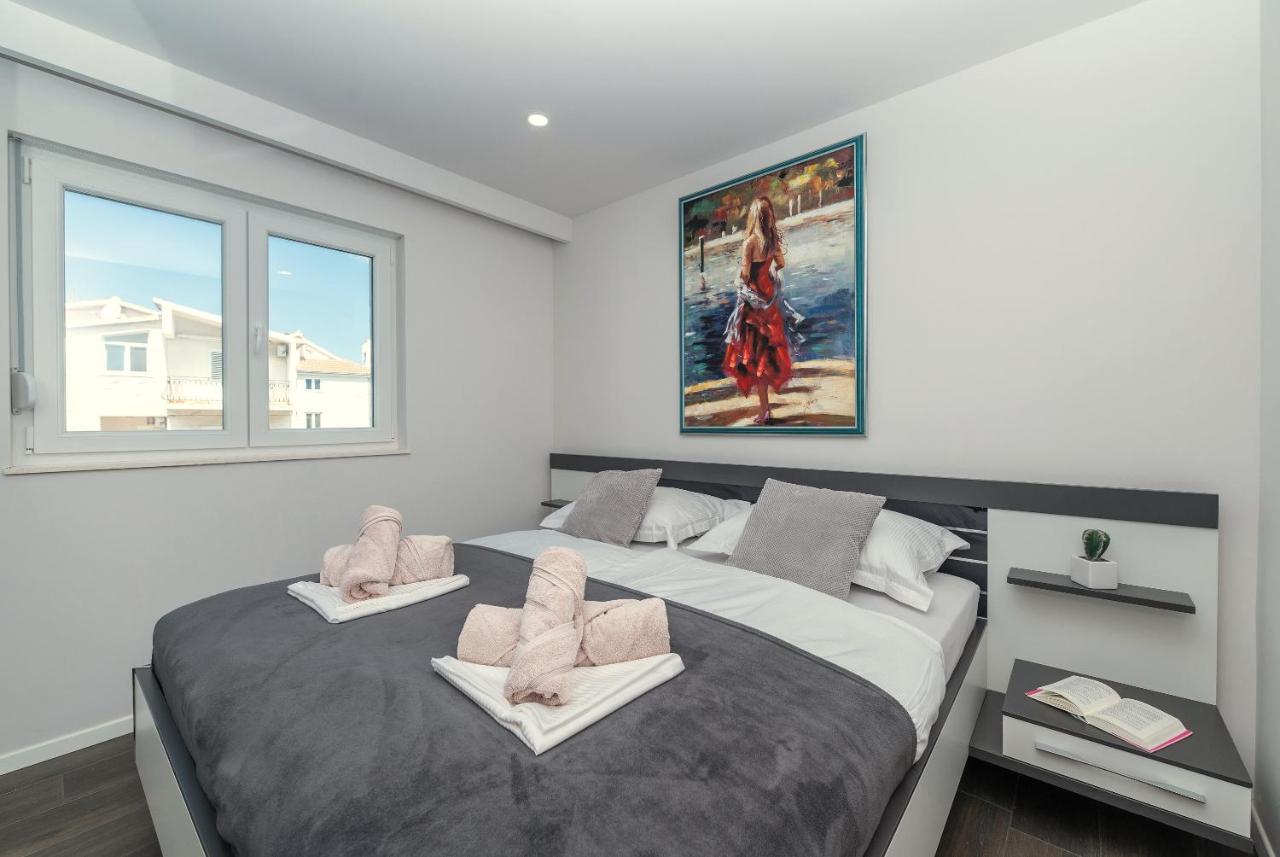 Luxury Apartment Purple Summer Sea View Makarska Zewnętrze zdjęcie