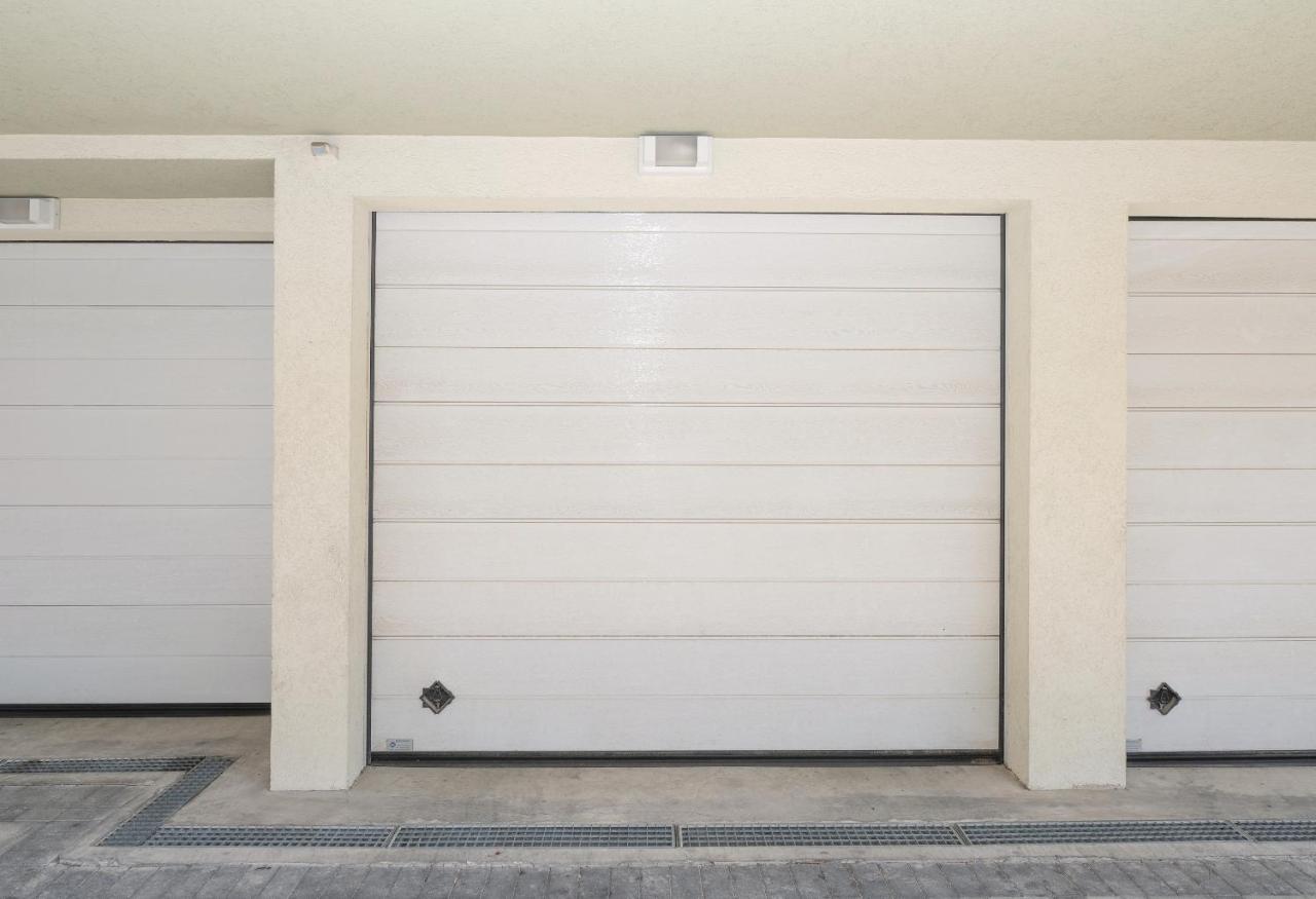 Luxury Apartment Purple Summer Sea View Makarska Zewnętrze zdjęcie